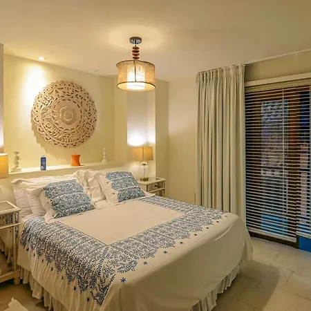 Moderna Casa Colonial En El Corazon De Сasa de vacaciones *